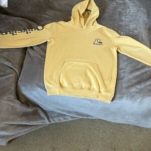 Quicksilver youth large yellow sweatshirt